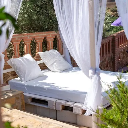 Piedra Blanca By Ruralidays Holiday home